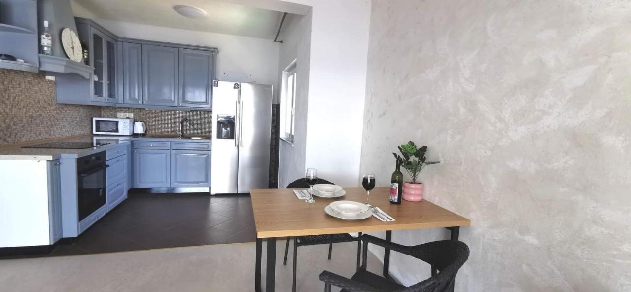 Big Panorama Villa, For 21 Person In Omis Celina Exterior photo