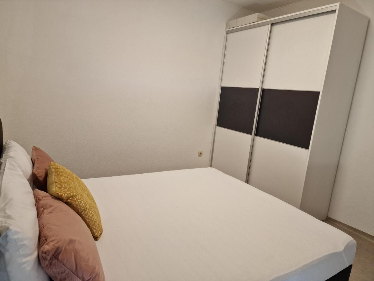 Big Panorama Villa, For 21 Person In Omis Celina Exterior photo